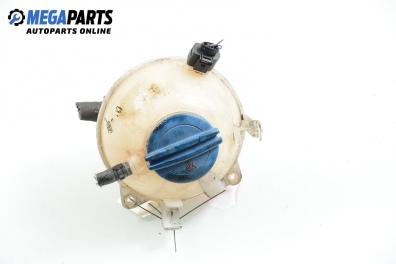 Казанче за антифриз за Volkswagen Golf V Hatchback (10.2003 - 02.2009) 1.6 FSI, 115 к.с.