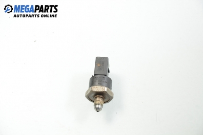 Датчик за налягане на горивото за Volkswagen Golf V Hatchback (10.2003 - 02.2009), № 06D 906 051 A