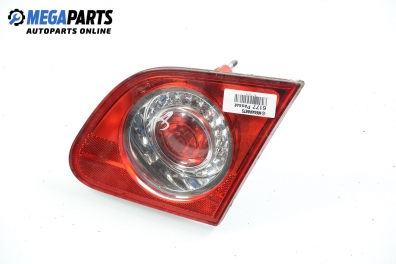 Вътрешен стоп за Volkswagen Passat Sedan B6 (03.2005 - 12.2010), седан, позиция: дясна