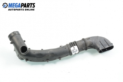 Въздуховод за Renault Clio III Hatchback (01.2005 - 12.2012) 1.4 16V, 98 к.с.