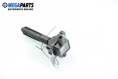 Запалителна бобина за Mercedes-Benz CLK-Class Coupe (C208) (06.1997 - 09.2002) 200 (208.335), 136 к.с., № Beru 0 040 100 340