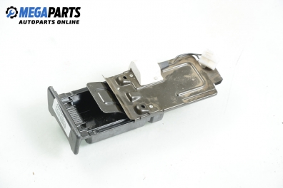 Пепелник за Subaru Legacy III Wagon (10.1998 - 08.2003)