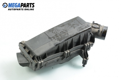 Филтърна кутия за Ford Mondeo III Hatchback (10.2000 - 03.2007) 2.0 16V TDDi / TDCi