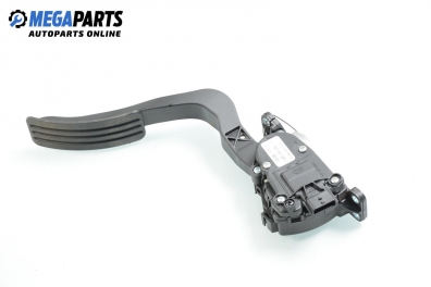 Педал газ за Dacia Sandero II Hatchback (10.2012 - 12.2018), № 1801 061 36R