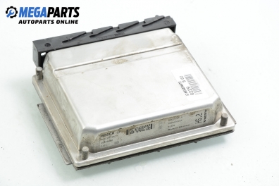 Компютър двигател за Volvo S60 I Sedan (07.2000 - 04.2010) 2.0 T, 180 к.с., № Bosch 0 261 207 392