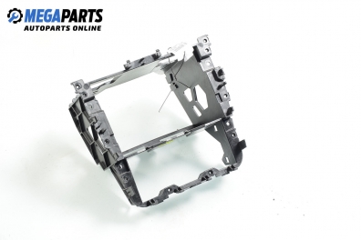 Централна конзола за Volkswagen Golf V Hatchback (10.2003 - 02.2009)