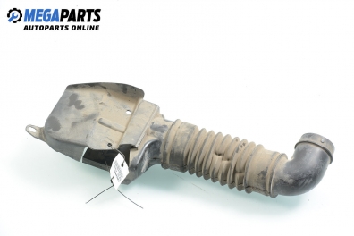 Въздуховод за Ford Fiesta V Hatchback (11.2001 - 03.2010) 1.3, 69 к.с.
