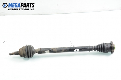 Полуоска за Volkswagen Bora Sedan (10.1998 - 12.2013) 1.6 16V, 105 к.с., позиция: предна, дясна
