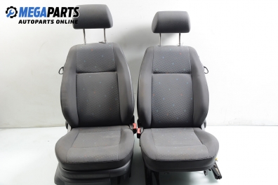 Комплект салон за Volkswagen Polo Hatchback IV (10.2001 - 12.2005), 2+1 вр.