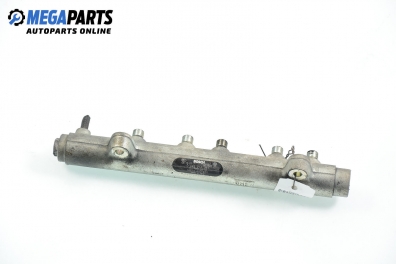 Горивна рейка за Honda Civic VIII Hatchback (09.2005 - ...) 2.2 CTDi  (FN, FK), 140 к.с., № Bosch 0 445 214 051