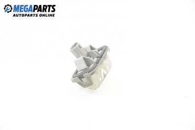 Плафон заден номер за Mazda 6 Hatchback I (08.2002 - 12.2008), хечбек