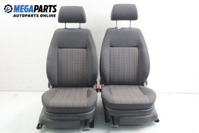 Комплект салон за Volkswagen Polo Hatchback V (01.2005 - 12.2009), 4+1 вр.