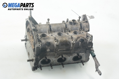 Глава без разпределителен вал за Volkswagen Polo Hatchback IV (10.2001 - 12.2005) 1.2 12V, 64 к.с.