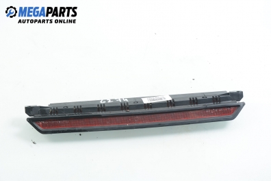 Трети стоп за Volkswagen Passat Variant B5 (05.1997 - 12.2001), комби