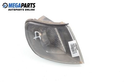 Мигач за Renault Safrane II Sedan (07.1996 - 12.2000), позиция: дясна