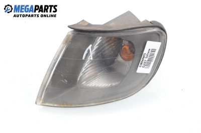 Мигач за Renault Safrane II Sedan (07.1996 - 12.2000), позиция: лява