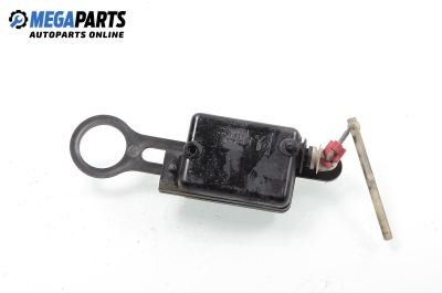 Ключалка за капачката на резервоара за Renault Safrane II Sedan (07.1996 - 12.2000)