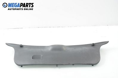 Кора заден капак за Volkswagen Polo Hatchback II (10.1994 - 10.1999)