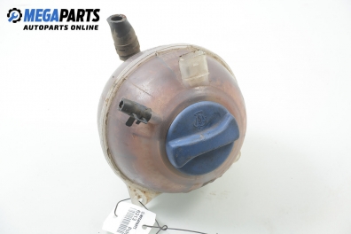 Казанче за антифриз за Volkswagen Polo Classic II (11.1995 - 07.2006) 75 1.6, 75 к.с.