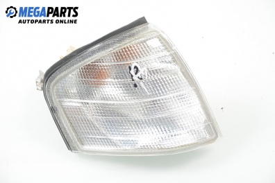 Мигач за Mercedes-Benz C-Class Sedan (W202) (03.1993 - 05.2000), седан, позиция: дясна