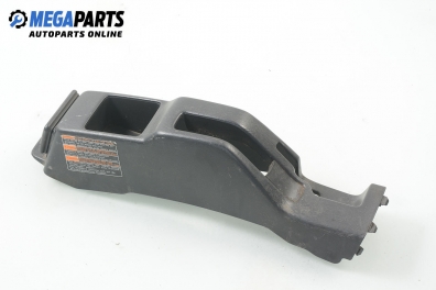 Централна конзола за Daihatsu Sirion Hatchback I (04.1998 - 04.2005)