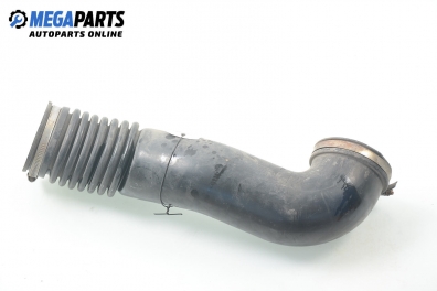 Въздуховод за Ford Focus I Estate (02.1999 - 12.2007) 1.8 16V, 115 к.с.