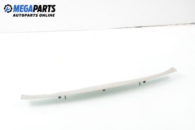 Интериорна пластмаса багажник за Ford Focus I Estate (02.1999 - 12.2007), комби