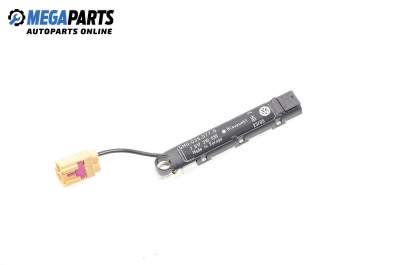 Усилвател антена за Volkswagen Golf PLUS (01.2005 - 12.2013), № 7 617 310 036