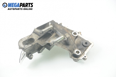 Лапа двигател за Ford Focus II Hatchback (07.2004 - 09.2012) 1.6, 100 к.с.