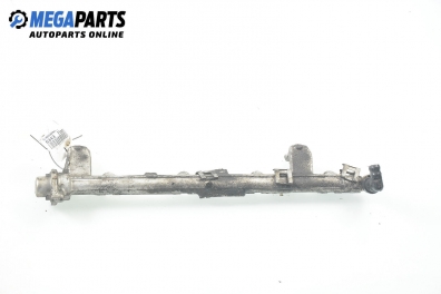 Бензинова рейка за Ford Focus II Hatchback (07.2004 - 09.2012) 1.6, 100 к.с.