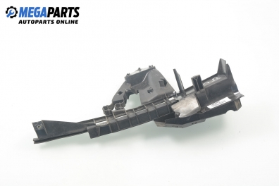 Държач броня за Ford Focus II Hatchback (07.2004 - 09.2012), хечбек, позиция: предна, дясна