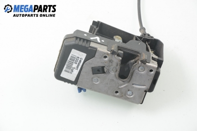 Брава на врата за Renault Trafic II Box (03.2001 - 05.2014), позиция: лява