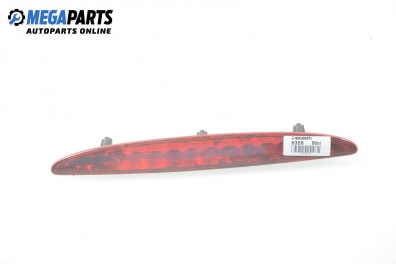 Трети стоп за Mini Hatchback (R50, R53) (06.2001 - 09.2006), хечбек