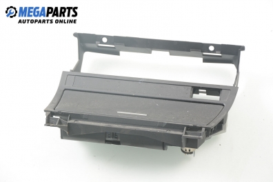 Пепелник за BMW 3 Series E46 Sedan (02.1998 - 04.2005)
