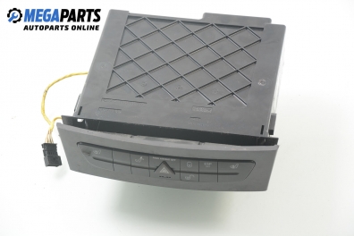 Панел бутони за Mercedes-Benz E-Class Sedan (W211) (03.2002 - 03.2009)