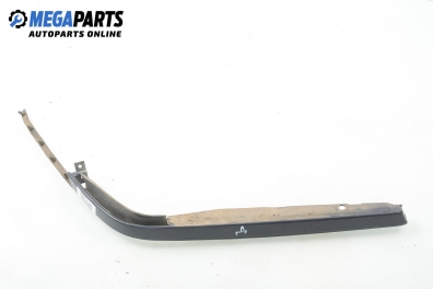 Лайсна под фар за Mercedes-Benz C-Class Sedan (W202) (03.1993 - 05.2000), седан, позиция: дясна