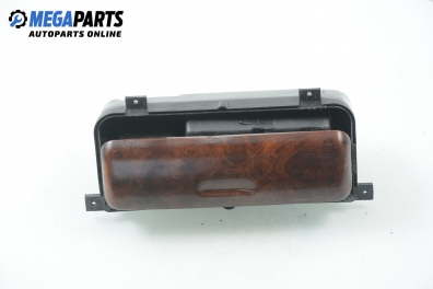 Пепелник за Lancia Kappa Sedan (08.1994 - 10.2001)