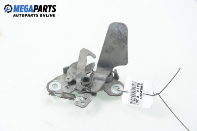 Брава преден капак за Peugeot 307 Station Wagon (03.2002 - 12.2009), комби