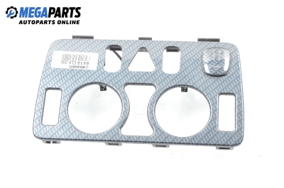 Централна конзола за Mercedes-Benz CLK-Class Coupe (C208) (06.1997 - 09.2002)