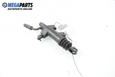 Долна помпа за съединител за Hyundai Santa Fe I SUV (11.2000 - 03.2006)