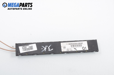 Усилвател антена за Mercedes-Benz C-Class Estate (S203) (03.2001 - 08.2007), № A 203 820 86 89