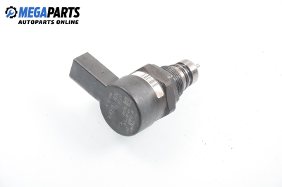 Регулатор налягане гориво за Mercedes-Benz C-Class Estate (S203) (03.2001 - 08.2007) C 220 CDI (203.206), 143 к.с., № Bosch 0 281 002 494 / A 611 078 04 49