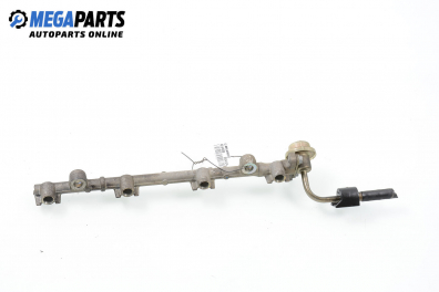 Бензинова рейка за Toyota RAV4 II SUV (06.2000 - 11.2005) 2.0 VVTi 4WD, 150 к.с.