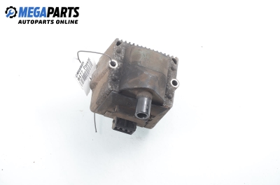 Запалителна бобина за Volkswagen Passat Variant B3, B4 (02.1988 - 06.1997) 1.8, 90 к.с.