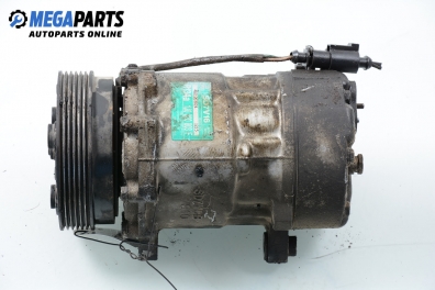 Компресор климатик за Audi A3 Hatchback I (09.1996 - 05.2003) 1.9 TDI, 110 к.с., № 1J0 820 803 F