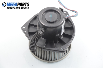 Вентилатор парно за Nissan Primera Traveller II (06.1996 - 01.2002)