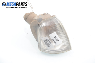 Мигач за Renault 19 II Chamade (04.1992 - 08.2003), седан, позиция: дясна