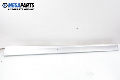 Праг за BMW 3 Series E90 Sedan E90 (01.2005 - 12.2011), 4+1 вр., седан, позиция: лява