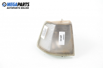 Мигач за Volvo 460 Sedan (09.1988 - 07.1996), седан, позиция: дясна