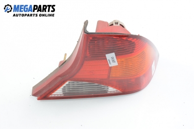 Стоп за Ford Focus I Sedan (02.1999 - 12.2007), седан, позиция: дясна